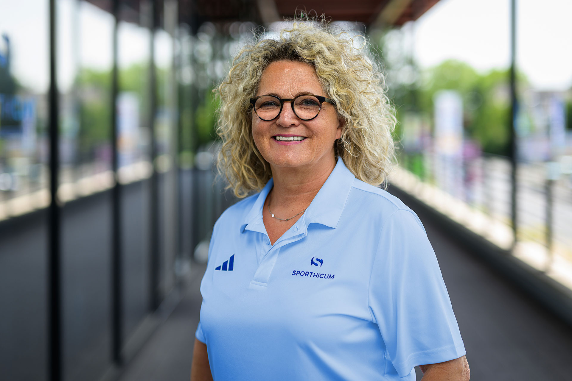 Heike Banzhaf, Rezeptionskraft bei SPORTHICUM - Das Therapiezentrum GbR am Gronauer Mühlenweg in Bergisch Gladbach